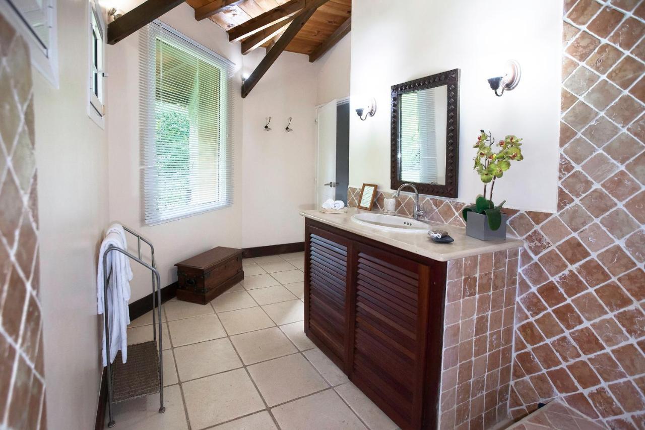 Villa Palm Bay Stunning View 5 Min To Beach 3 Min To Downtown King Size Bed Deshaies Exterior foto